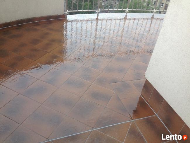 Taras przecieka - powłoki żywiczne na istniejące płytki