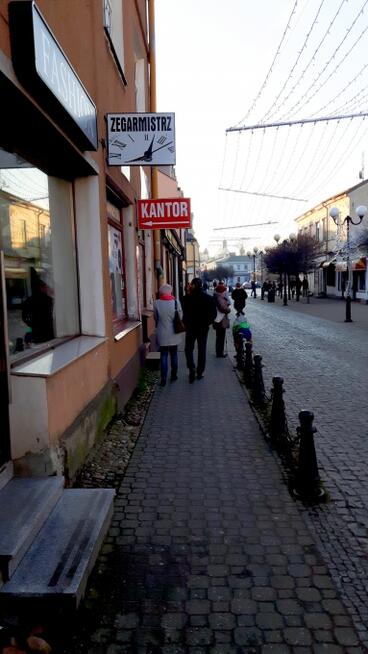 Usługi zegarmistrzowskie - Brzeska 7 (deptak)