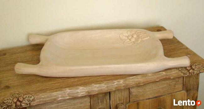Drewniane korytka do potraw - ręcznie rzeźbione