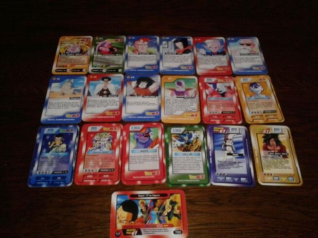 Sprzedam m.in karty, naklejki kolekcjonerskie, albumy itp.