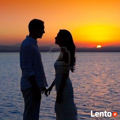 dyskretną kobietę poznam...