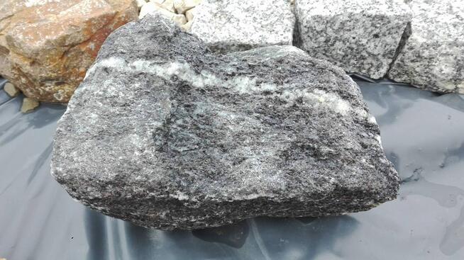 Kruszywa - kamyczki ozdobne, kamienia, woreczkowane, tona