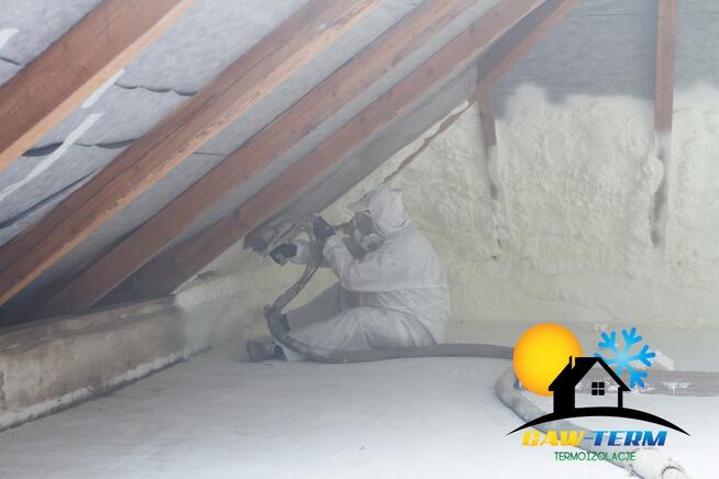 Ocieplanie pianą, ocieplanie poddaszy, ocieplanie stropu