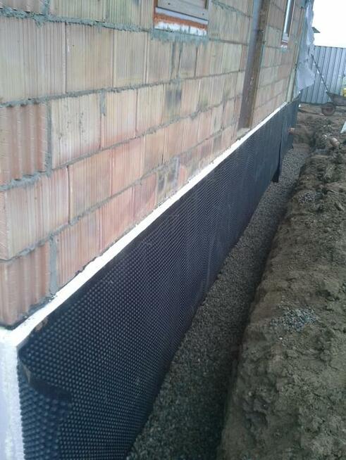 Kompleksowe usługi minikoparką i koparkoładowarką