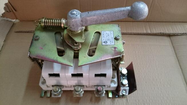 Rozłącznik odłącznik wyłącznik ŁR 250A