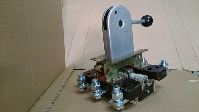 Rozłącznik OZK 3x400 wyłącznik odłącznik