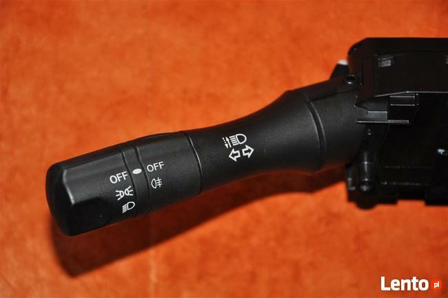 Przełącznik świateł i wycieraczek NISSAN JUKE F15