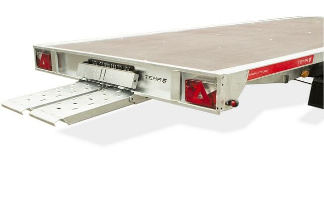 PRZYCZEPY BOLD / Laweta, platforma / 5.1x2.10m, DMC: 2,7t