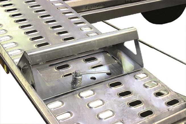 PRZYCZEPY BOLD / Laweta szwajcarka / 4.5x2.0m, DMC: 1.6~2.7t