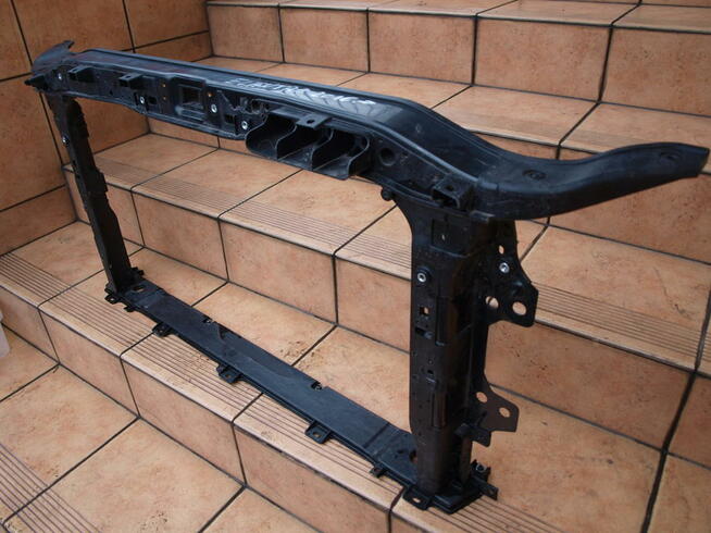 Hyundai Elantra wzmocnienie pas przód 2016 - 2019r