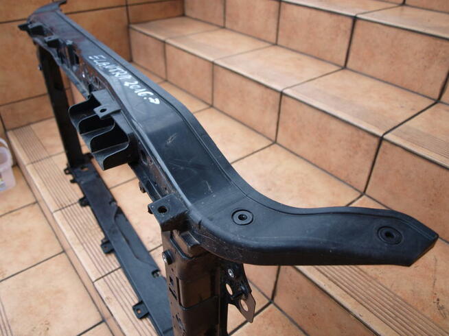 Hyundai Elantra wzmocnienie pas przód 2016 - 2019r