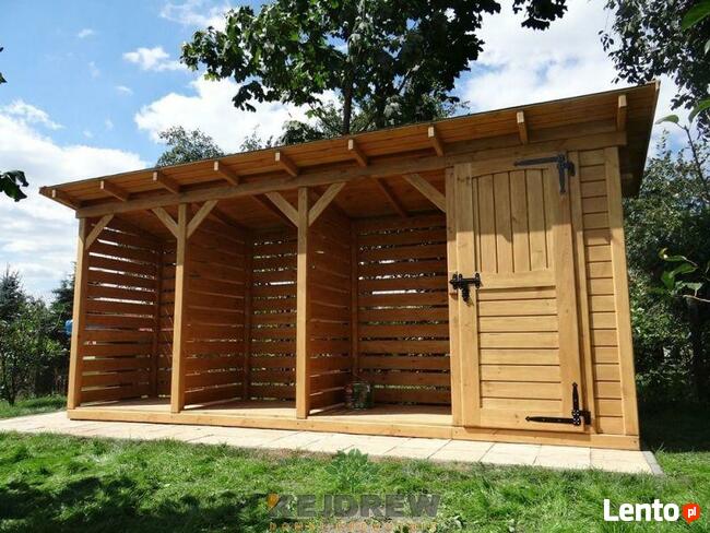 Domek z okienkiem + garaż na quada + drewutnia Jędrzej