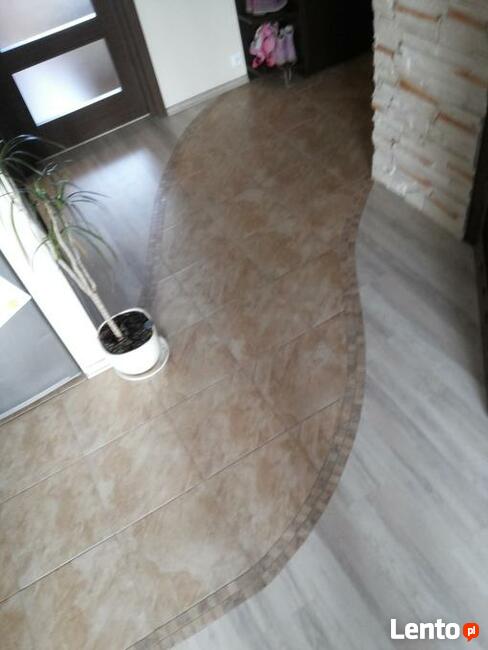 Kafelkowanie Glazurnik kompleksowe wykończenia wnętrz