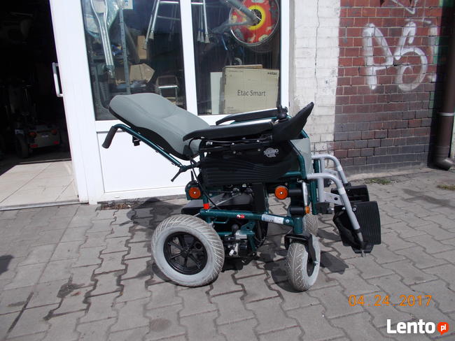 Wózek inwalidzki elektryczny Vermeiren Squod