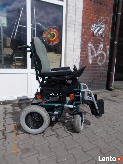 Wózek inwalidzki elektryczny Vermeiren Squod