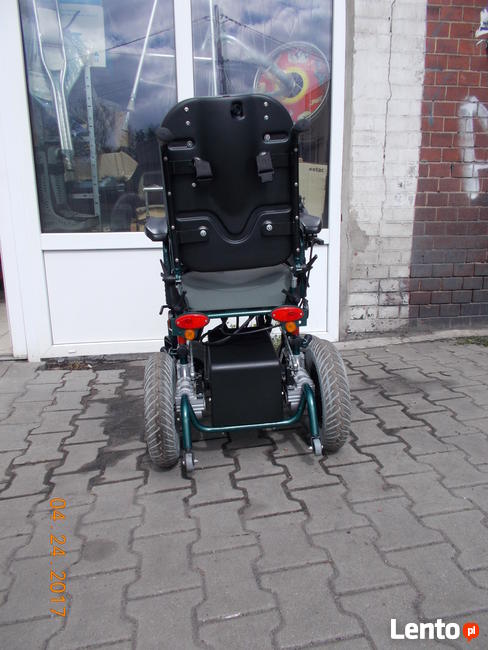 Wózek inwalidzki elektryczny Vermeiren Squod