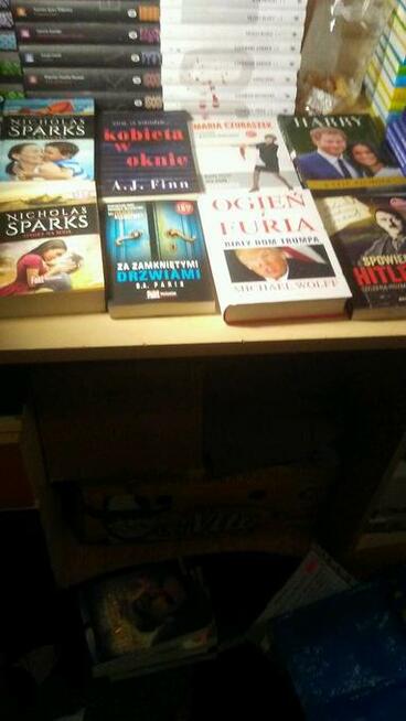 Kupię hurtem filmy książki zbędne rzeczy przecenione