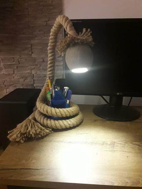 Lampa nocna na biurko z liny i kokosa E14