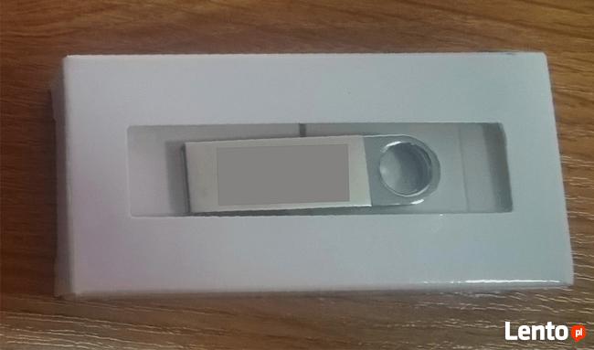 ** Sprzedam metalowy pendrive 15 Gb **