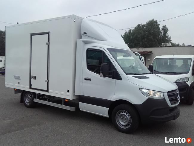 Wypożyczalnia, wynajem samochodów dostawczych LAWETA i Busy