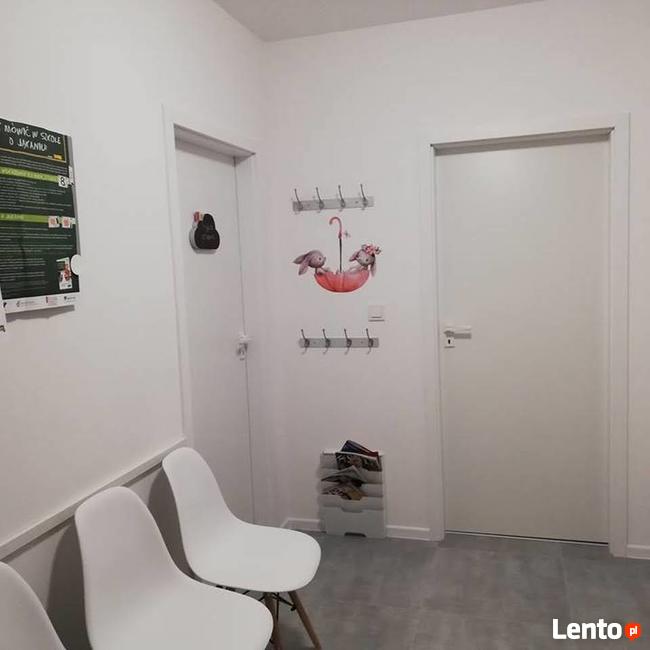 Logopeda, neuropsycholog, psycholog w Warszawie - Artysta Mo