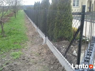 Montaż ogrodzeń z Siatki i Paneli