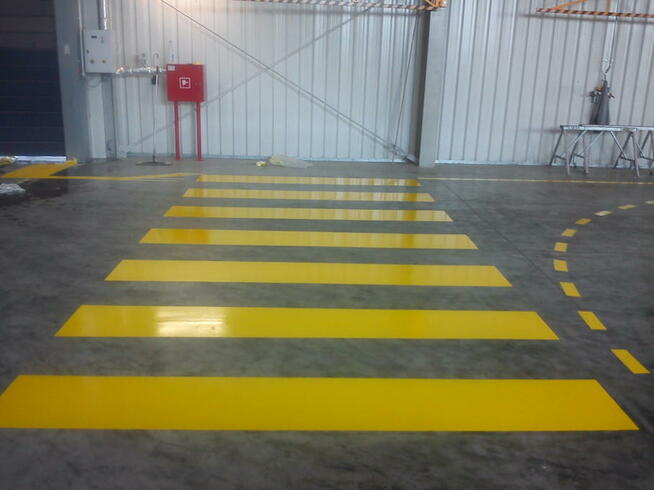 Malowanie oznaczeń , piktogramów