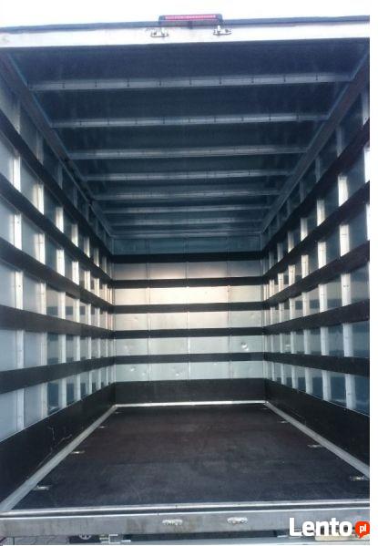 Tani transport Przeprowadzki. Taxi bagażowe Zabrze Przewóz