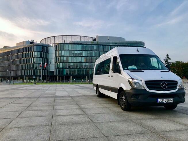 Przewóz osób, transport osób, wynajem busów, Warszawa