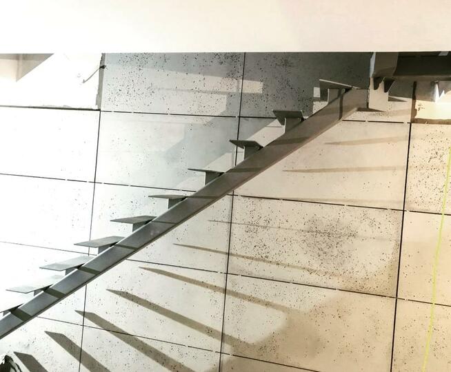 Nowoczesne schody wewnętrzne- loft- industrial NA ZAMÓWIENIE