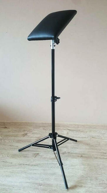 Podłokietnik do tatuażu - składany stojak kosmetyczny