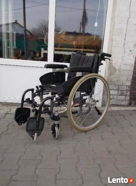 Szwedzki wózek inwalidzki Etac 42cm