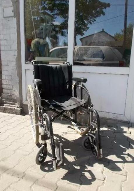 Szwedzki wózek inwalidzki Etac 42cm