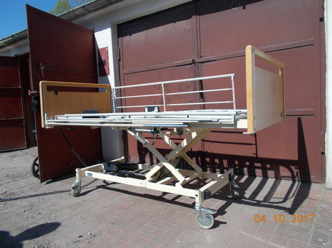 Łóżko rehabilitacyjne ortopedyczne 3-funkcyjne sterowane pil