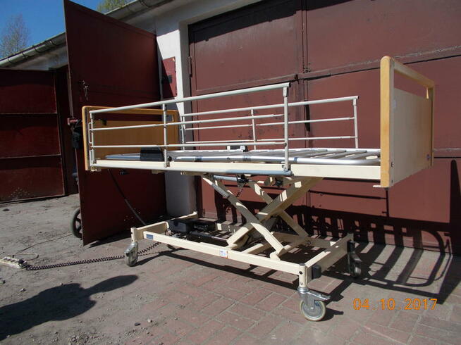 Łóżko rehabilitacyjne ortopedyczne 3-funkcyjne sterowane pil