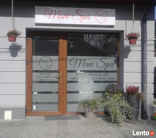 Oklejanie szyb witryn lokali: folia mrożona, drukowana, OWV