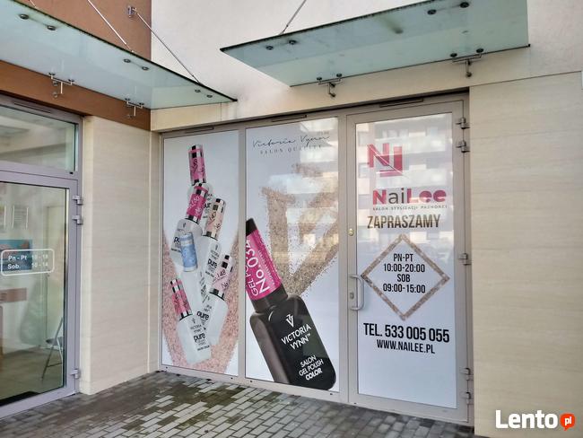 Ulotki, wizytówki, banery, oklejanie witryn, tablice