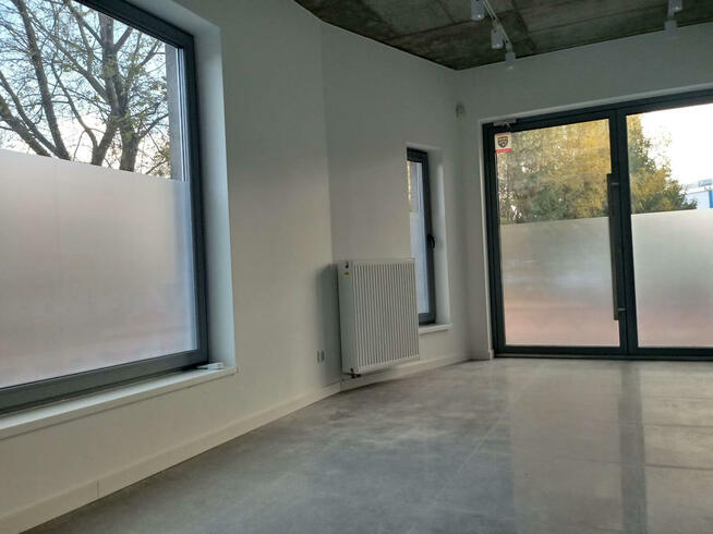 Oklejanie szyb balkonowych, łazienek, pomieszczeń