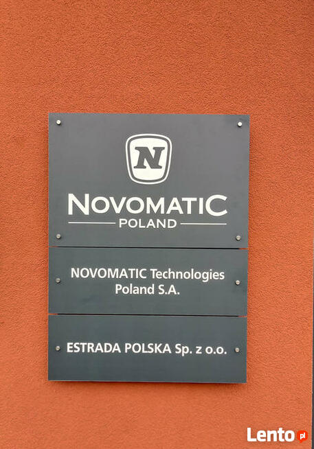 Oklejanie szyb witryn lokali: folia mrożona, drukowana, OWV