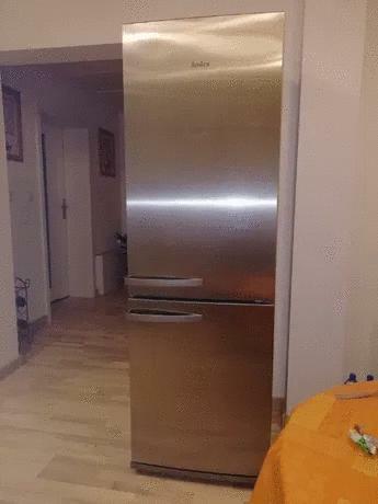 Oddam za darmo lodówke potrzebującej rodzinie