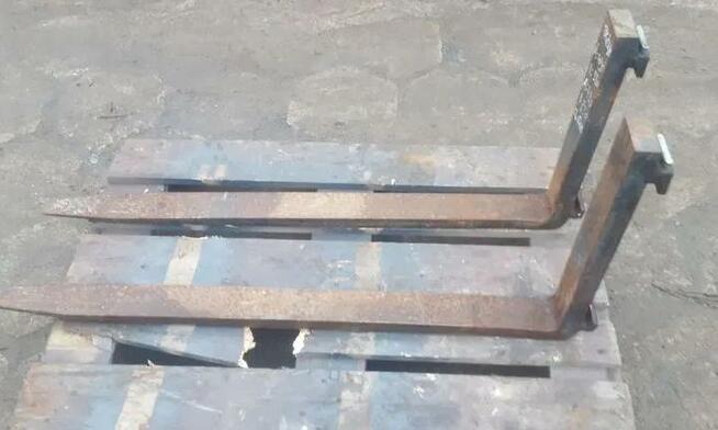 Widły do wózka widłowego długość 120cm Karetka 2A