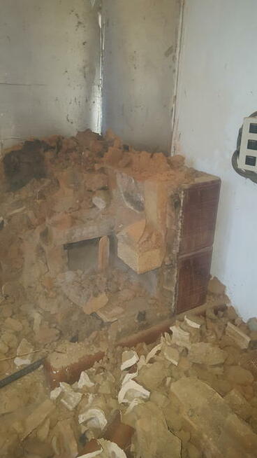 Wyburzenia rozbiórki piecy kaflowych