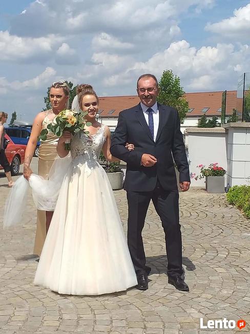 Suknia ślubna + welon