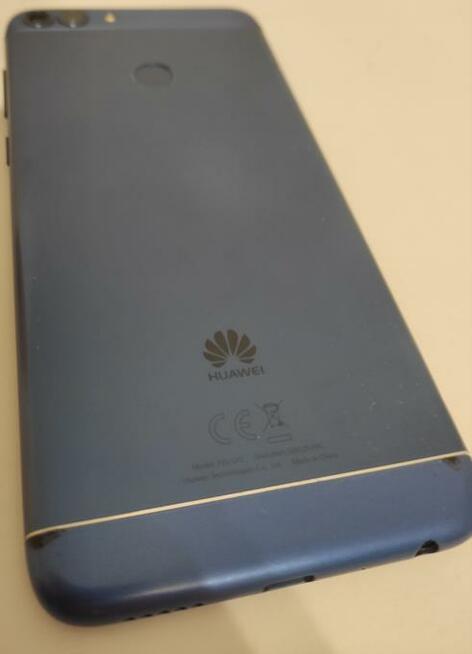 Huawei p Smart lekko uszkodzony OKAZJA