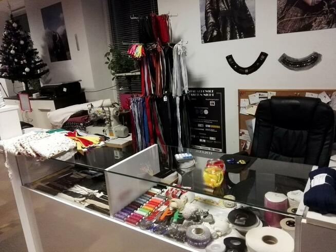 SPRZEDAM BIZNES- SKLEP Z TKANINAMI, PRACOWNIA KRAWIECKA