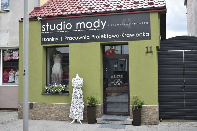 SPRZEDAM BIZNES- SKLEP Z TKANINAMI, PRACOWNIA KRAWIECKA