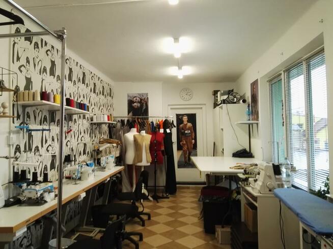 SPRZEDAM BIZNES- SKLEP Z TKANINAMI, PRACOWNIA KRAWIECKA