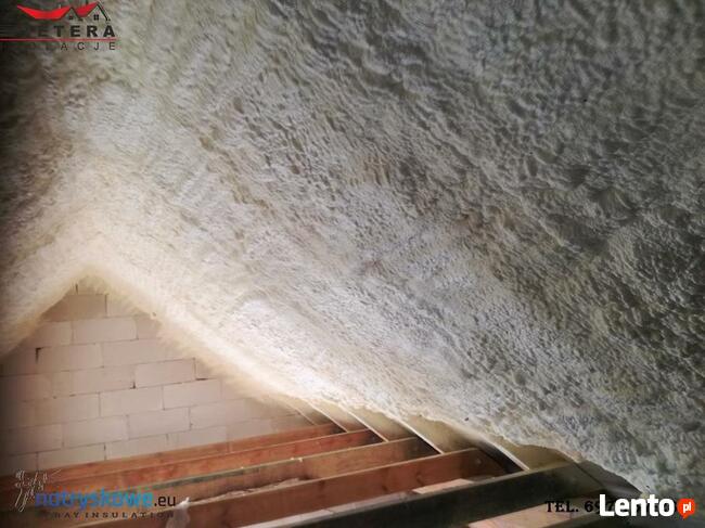 Izolacja Izolację Pianą Ocieplanie Poddaszy pianką