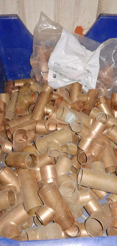 Kształtki miedziane: kolano, mufa, trójnik, zwężka