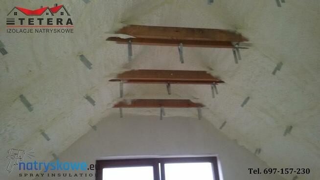Izolacje natryskowe pianką Izolacja Poddaszy